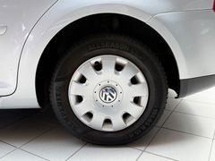 VW Touran Conceptline|7-Sitzer|SHZ|PDC|Klimaanlage VW Touran Conceptline|7-Sitzer|SHZ|PDC|Klimaanlage