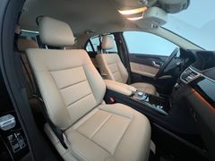 MERCEDES-BENZ E 350 CGI V6 / 292PS/ 2.H/ GARANTIE/ TOP AUSST. MERCEDES-BENZ E 350 CGI V6 / 292PS/ 2.H/ GARANTIE/ TOP AUSST.