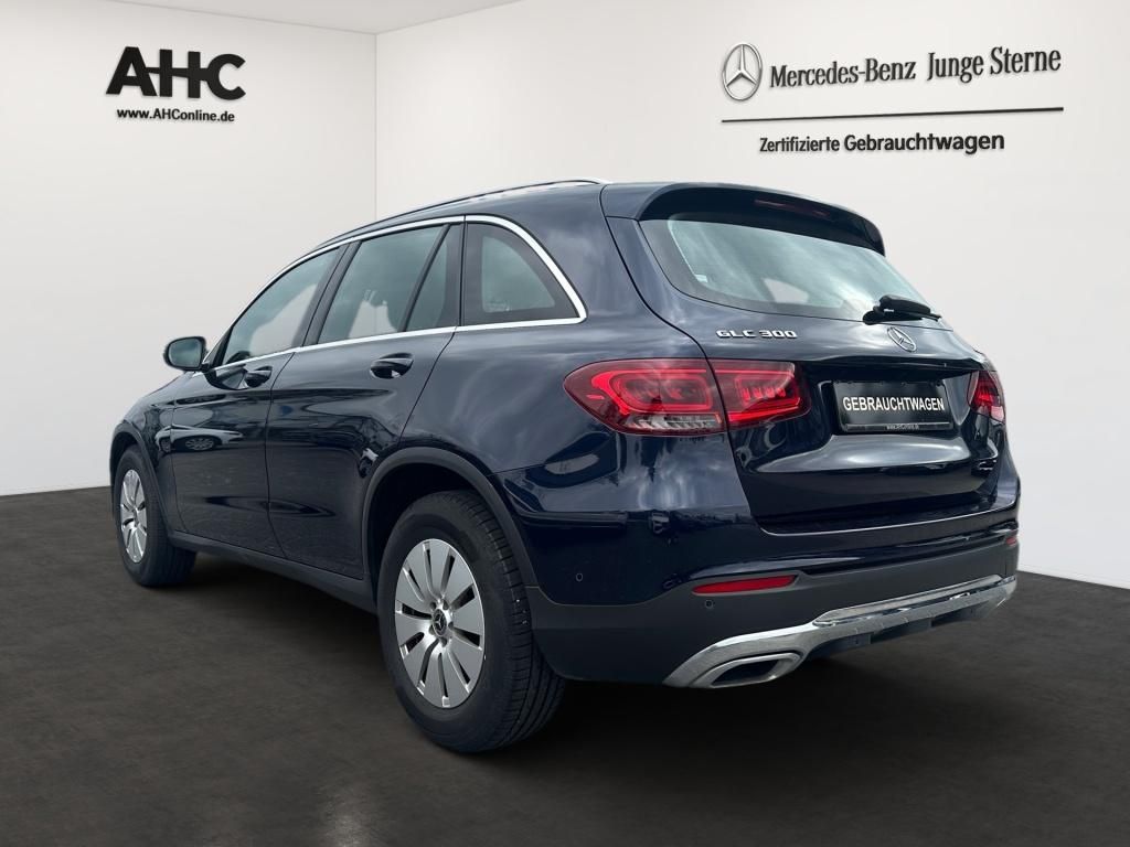 Fahrzeugabbildung Mercedes-Benz GLC 300 4M Navi LED SHZ KAM KeyLess RDK LM