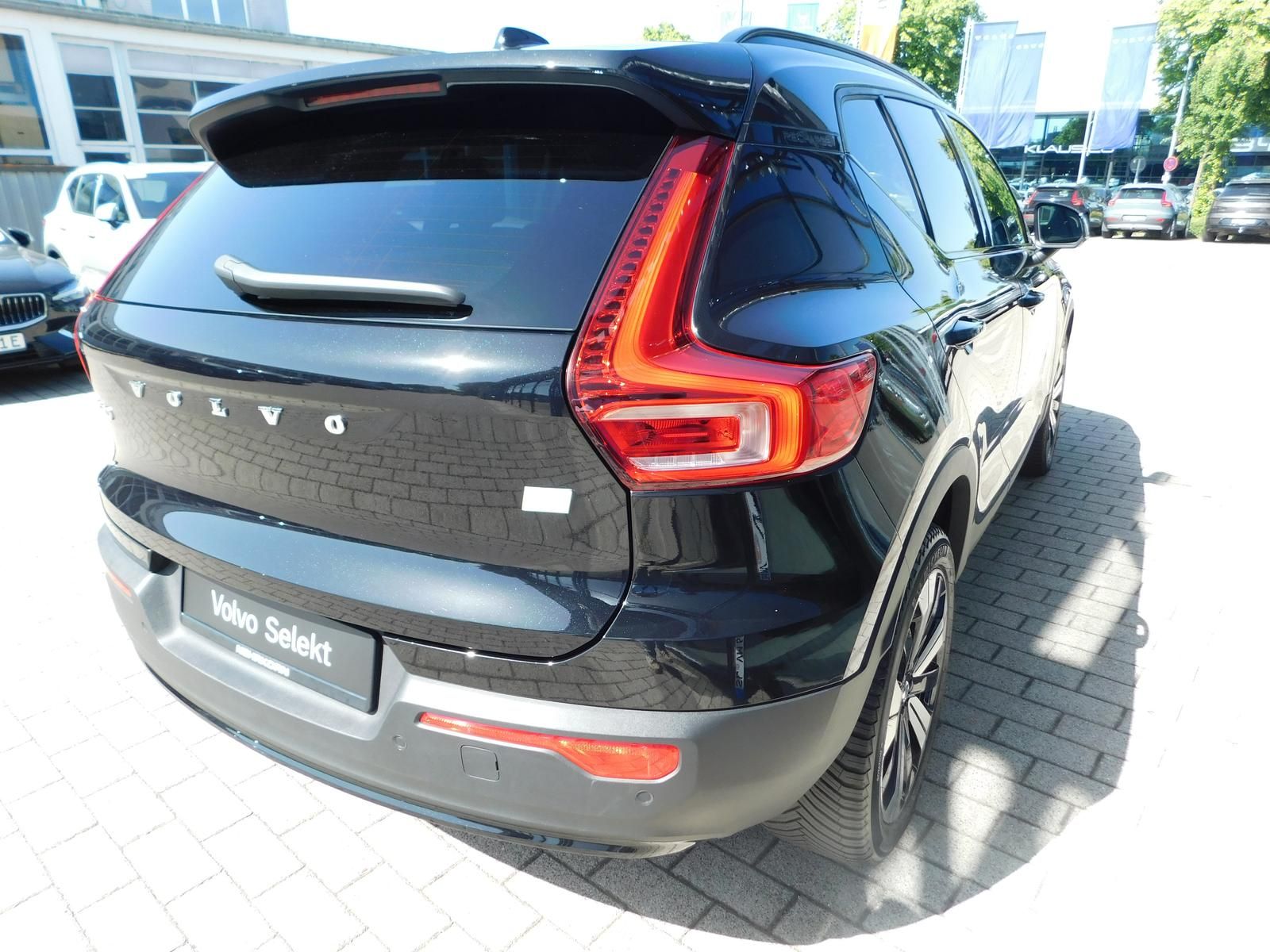 Fahrzeugabbildung Volvo XC40 Recharge single Motor Plus