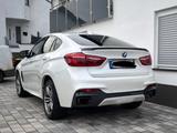 BMW X6 xDrive50i - - BMW X6: 50i