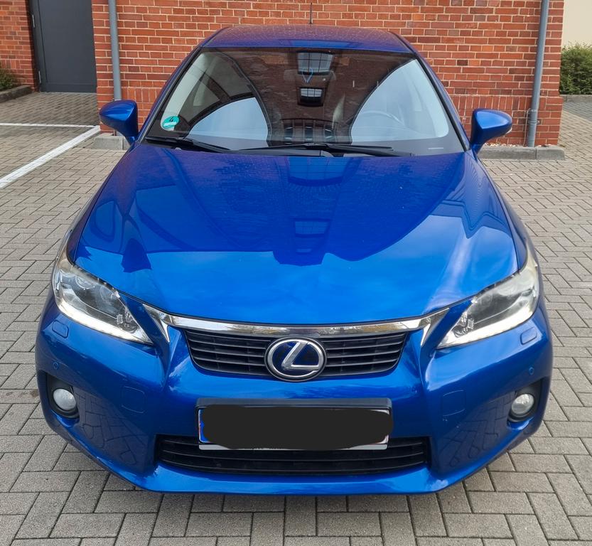 Lexus CT 200h