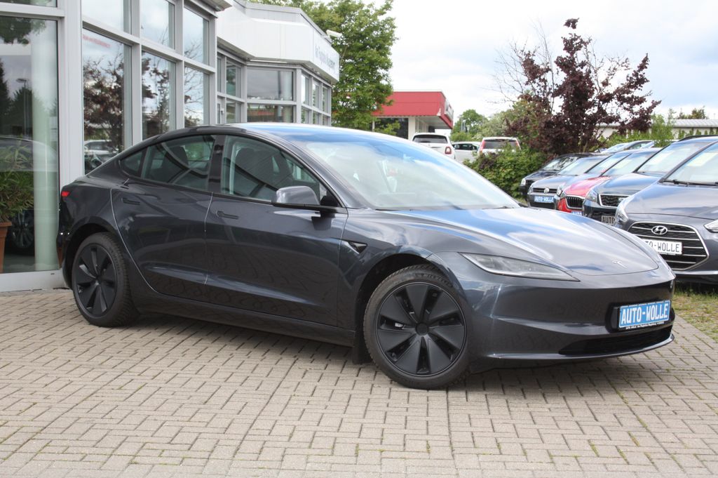Image of Tesla Model 3