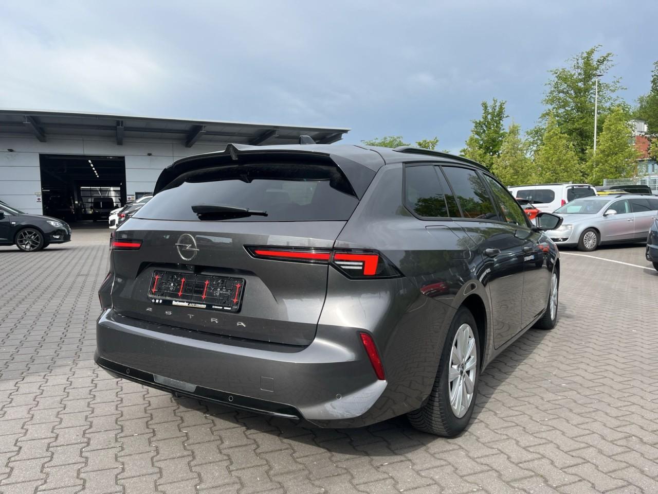 Opel Astra ST Elegance *Sitzheizung/Navi/Kamera*