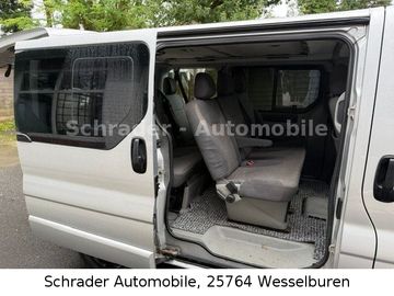 Opel Vivaro - 10