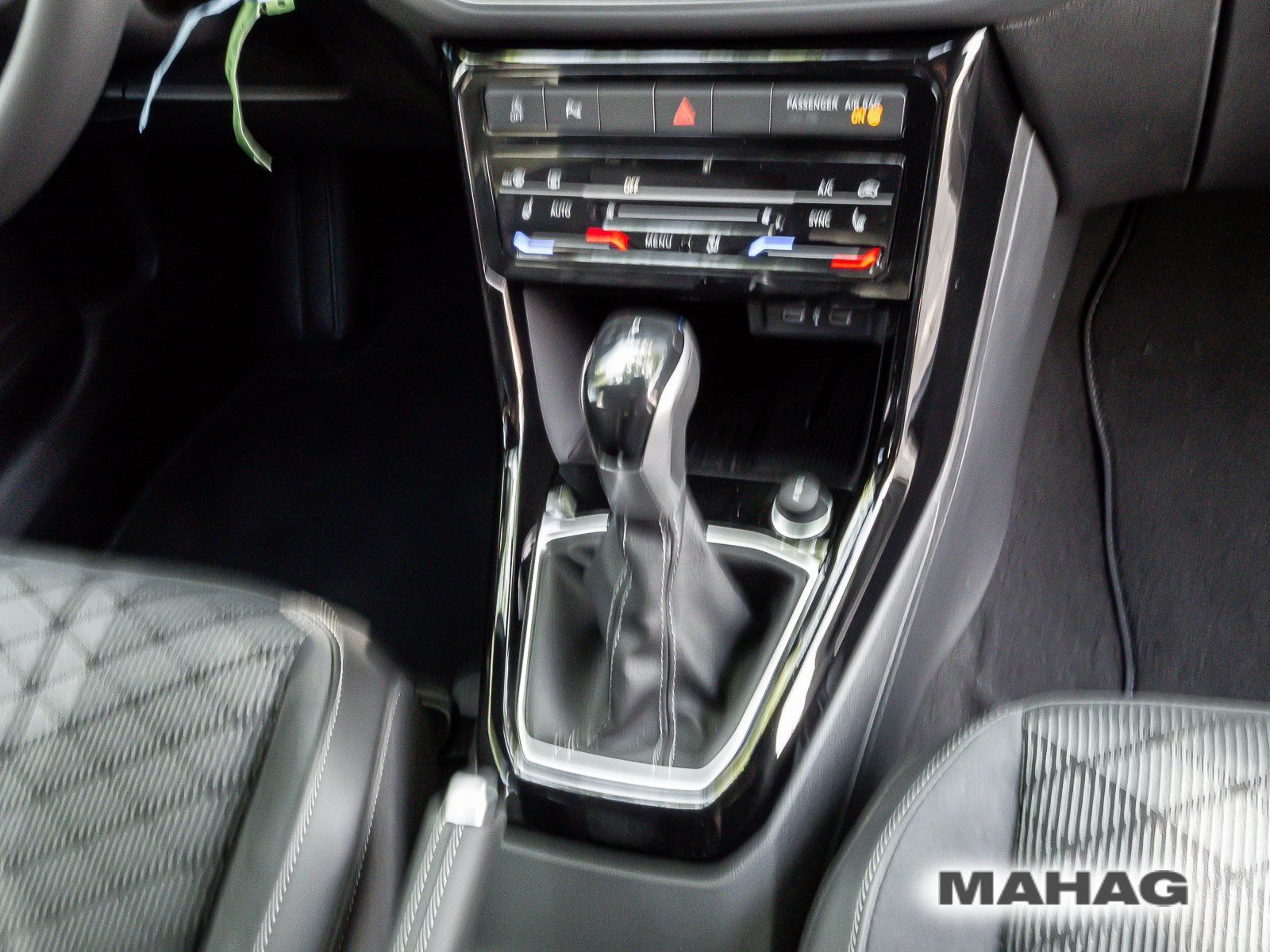 Volkswagen T-Cross - Bild 17