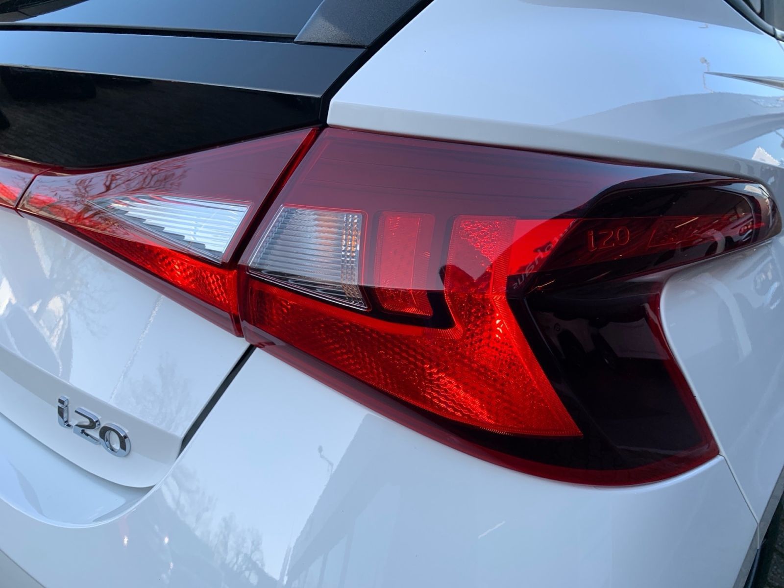 Fahrzeugabbildung Hyundai i20 1.0 T-GDI Trend Mild-Hybrid 8xbereift