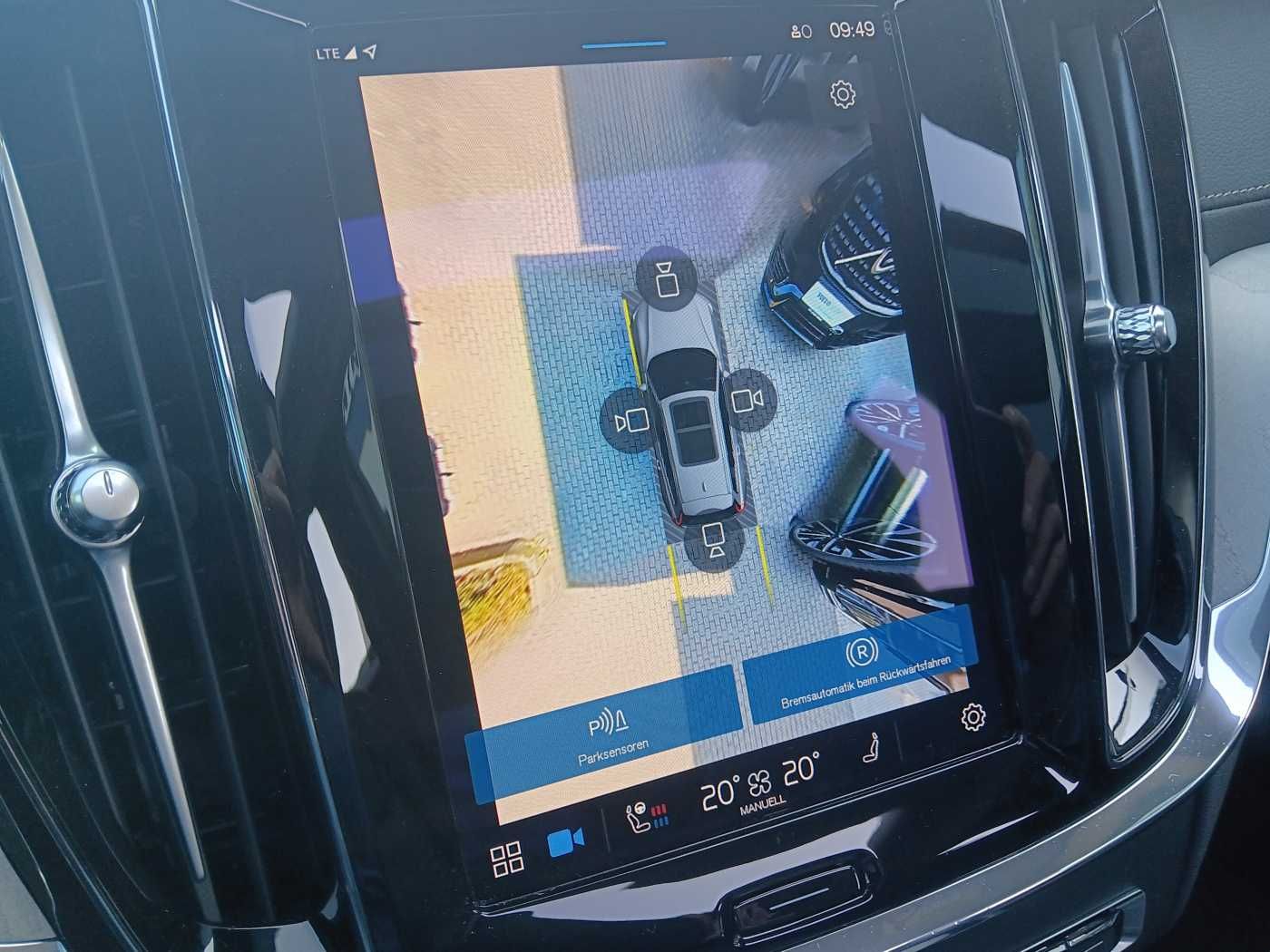 Fahrzeugabbildung Volvo V60 Cross Country B4D AWD Ultimate 'Massagesitze