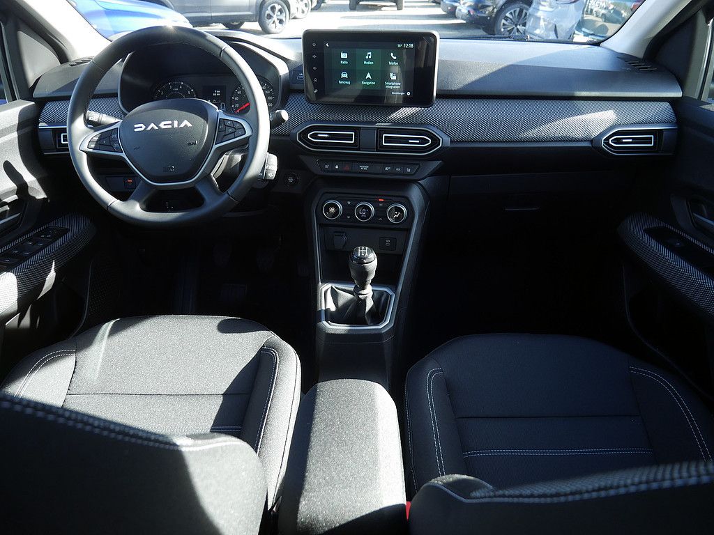 Fahrzeugabbildung Dacia Sandero TCe 90 Journey