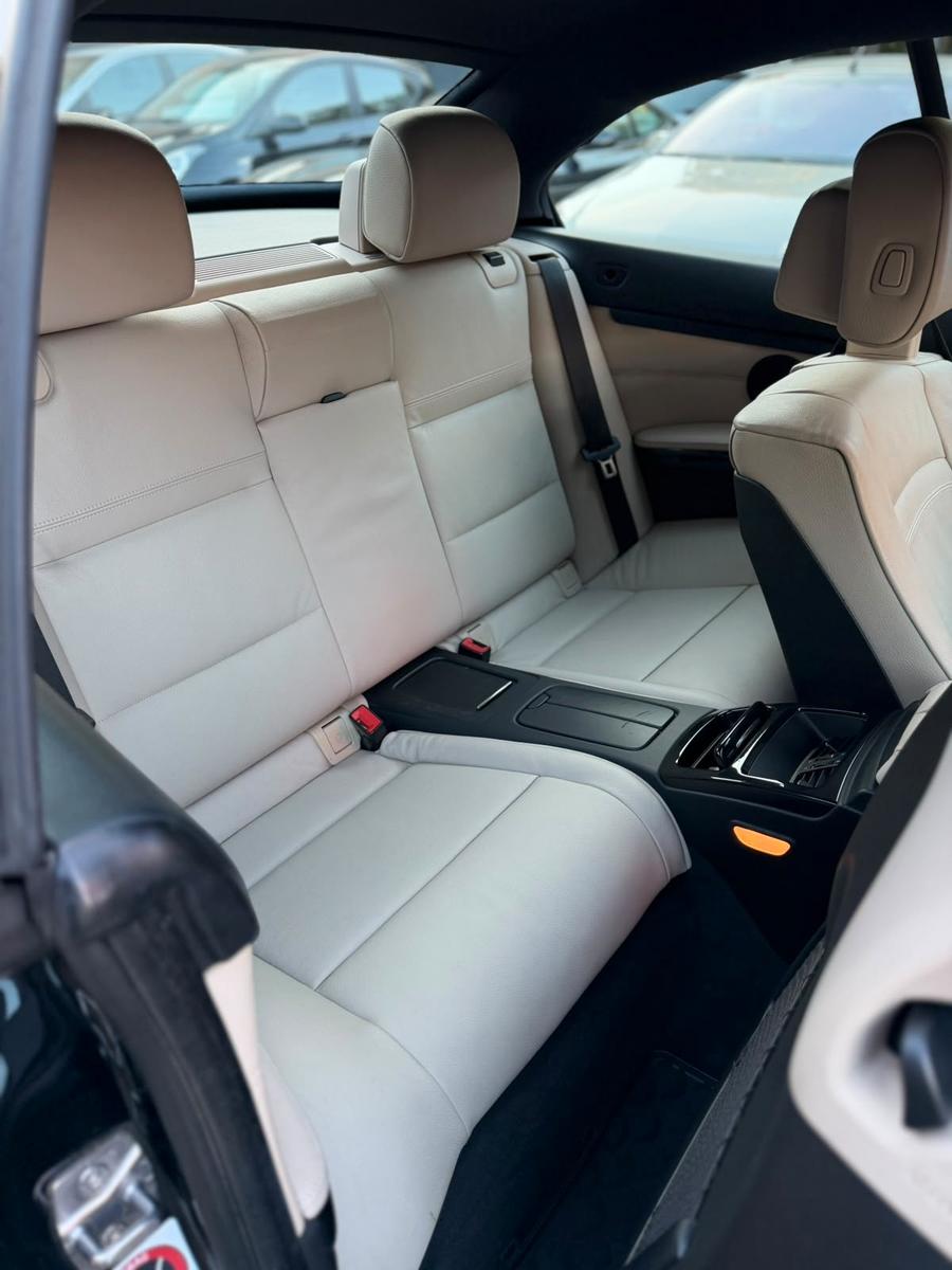 BMW 330 i Cabrio *Automa./Navi/SHZ/Leder/Tüv 02/2028