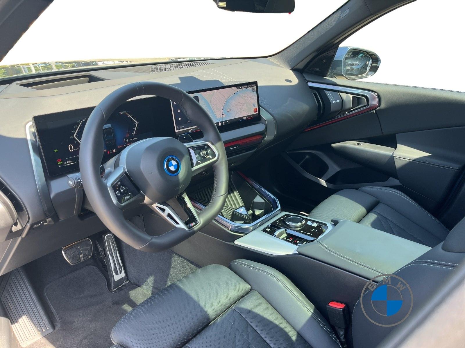 BMW X3 30e xDrive M Sport 19" AHK Pano Sitzbelüft H/