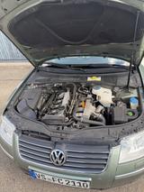 Volkswagen Passat Variant 1.8 T tiptronic Highline Vari... - gebrauchte VW Passat Variant aus dem Jahr 2003