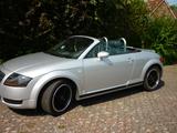 Audi TT Roadster 1.8T 110KW - - Audi TT aus 2004: Roadster