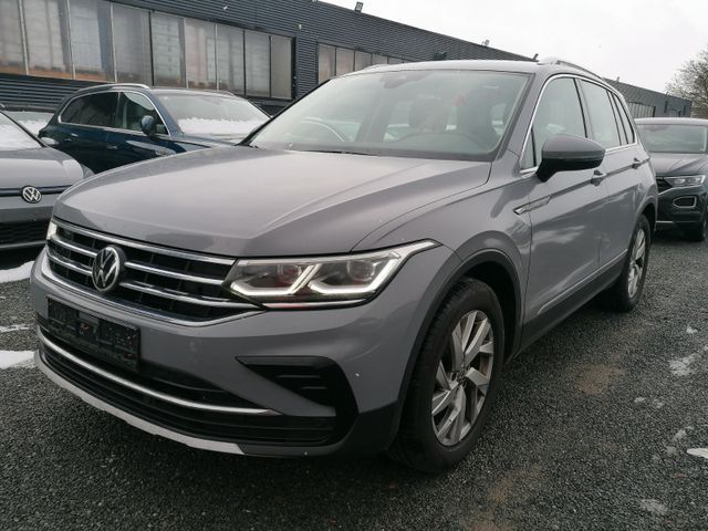 Volkswagen Tiguan Elegance 2.0 TDI /ACC/MATRIX/PDC/SHZ/AHK