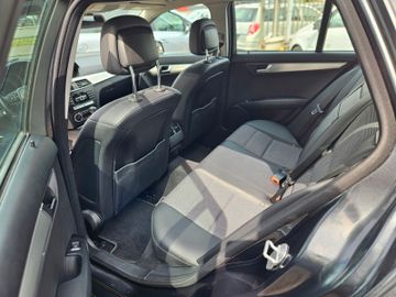 Mercedes C 220 - 10