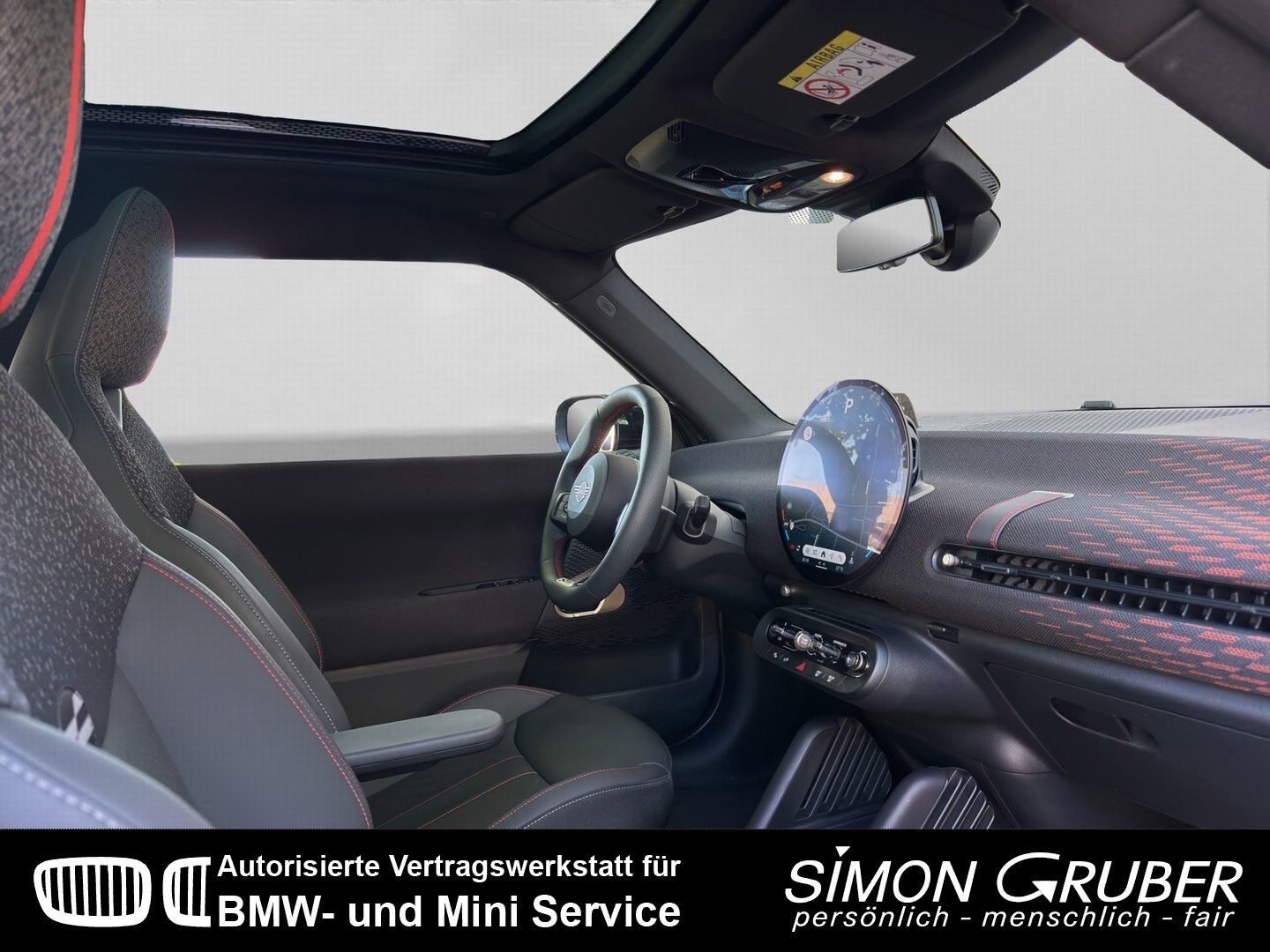 Fahrzeugabbildung MINI Cooper SE John CooperWorks Panorama HUD Ambiente