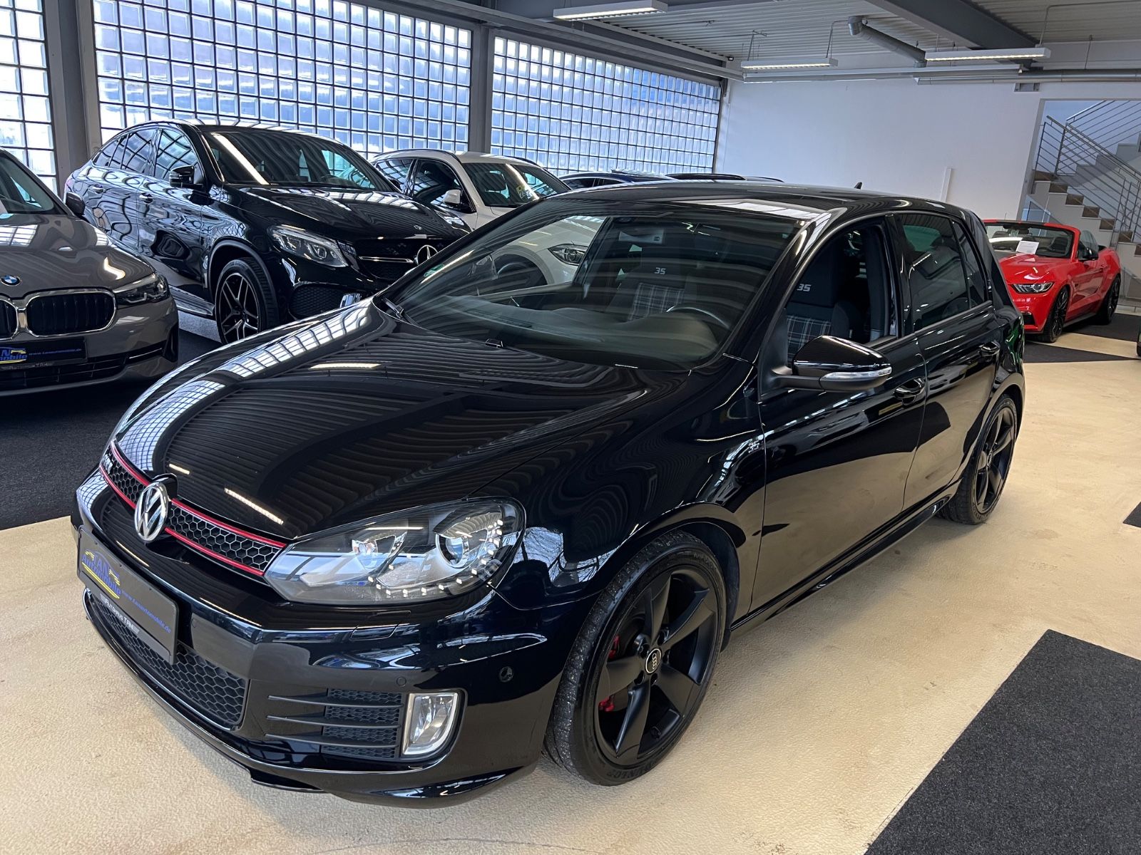 Fahrzeugabbildung Volkswagen Golf VI GTI Edition 35