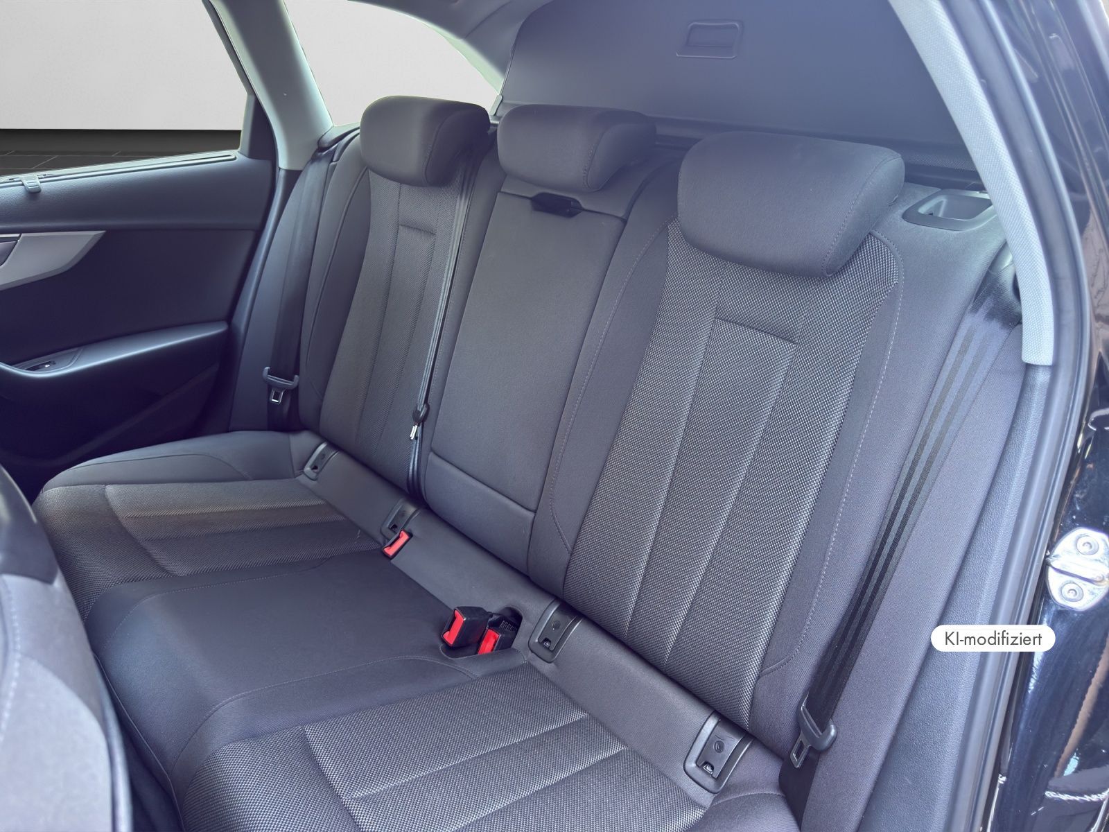 Audi A4 - Bild 15