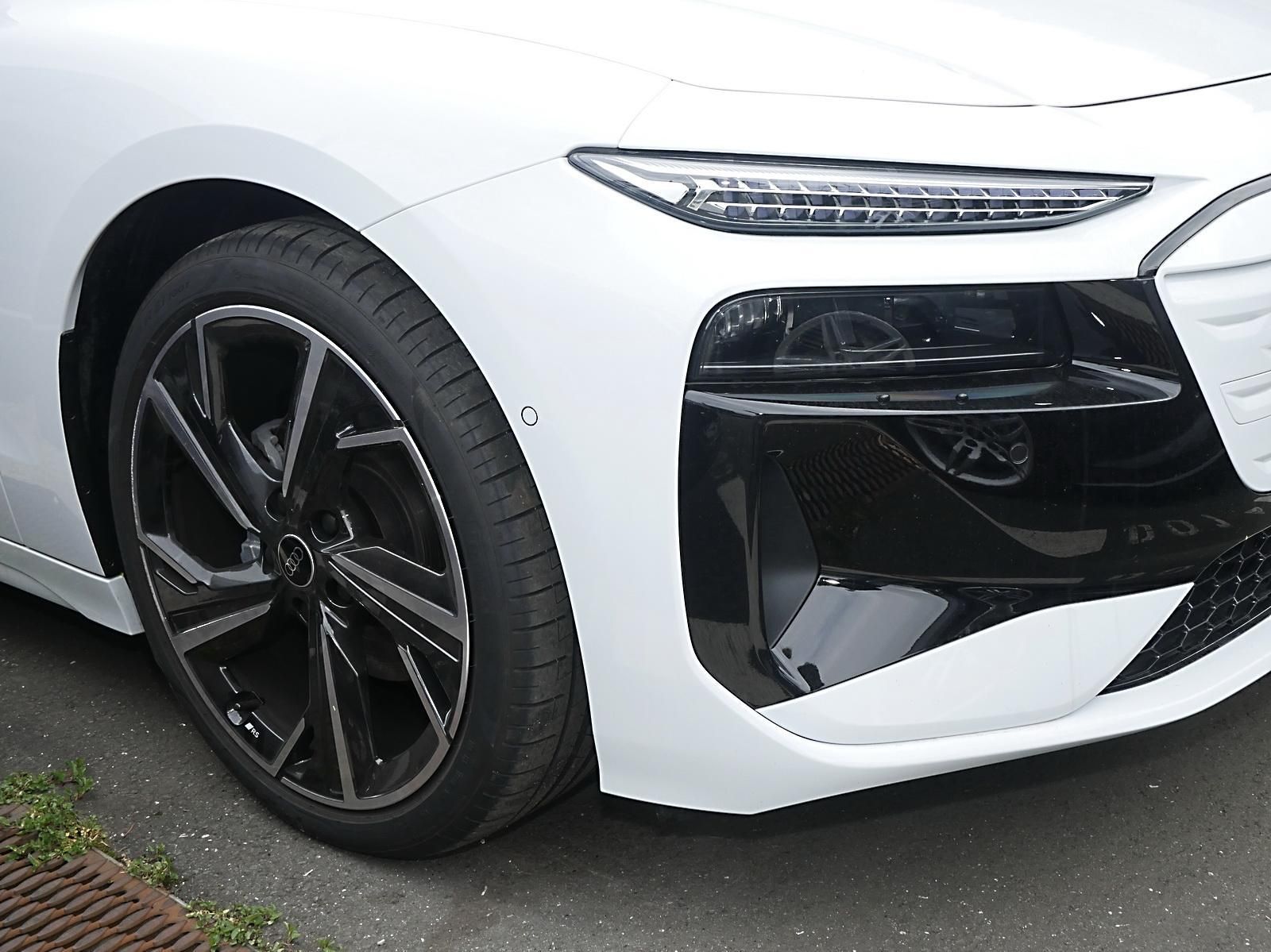 Audi A6 e-tron - Bild 11
