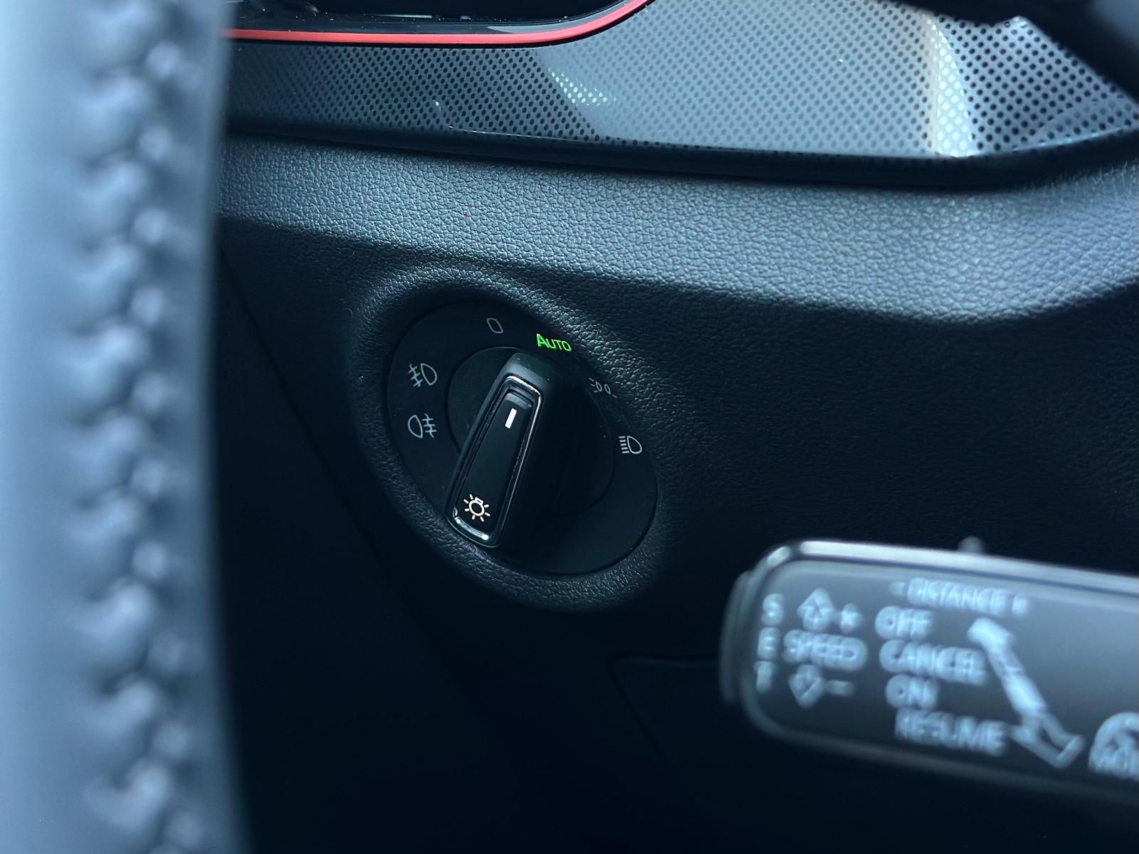 SKODA Kamiq 1.0TSI MONTE CARLO LED#ACC#SPUR#PANO#CAM - Image 19