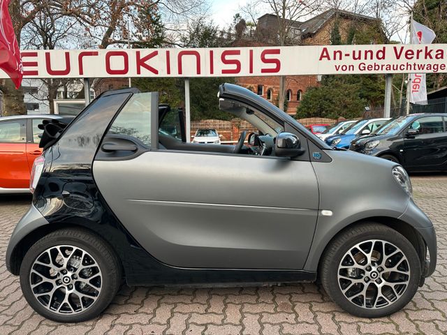 Smart fortwo Cabrio EQ*EXCL*60kW*LEDER*SHZ*KAM*22kW