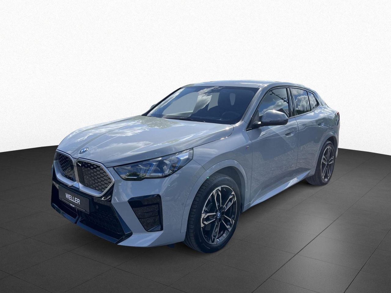 BMW iX2 - Bild 3