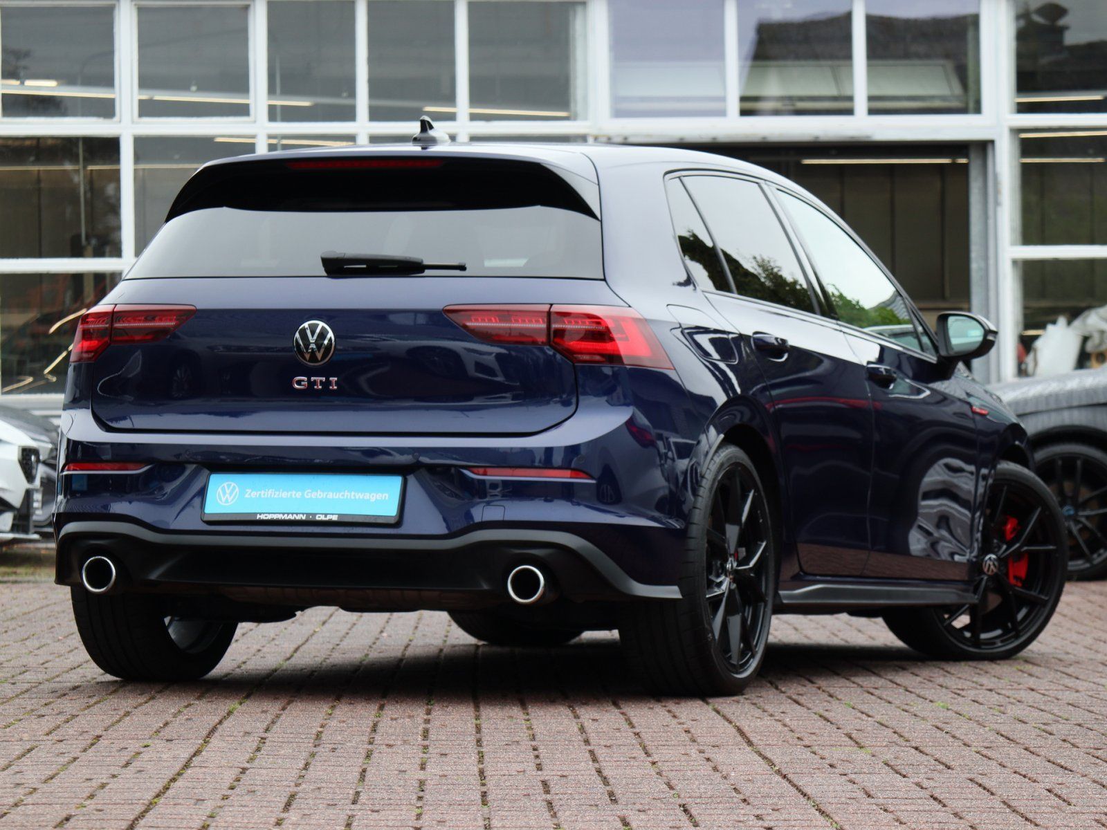 Volkswagen Golf VIII GTI 2.0 TSI DSG ACC AHK NAVI IQ.LIGHT foto 2