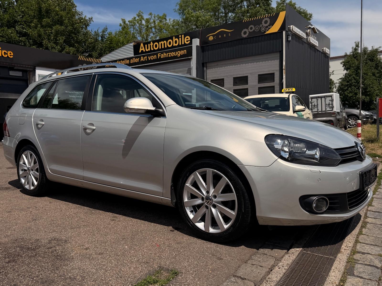 Volkswagen Golf VI Variant Highline Panorama. PDC