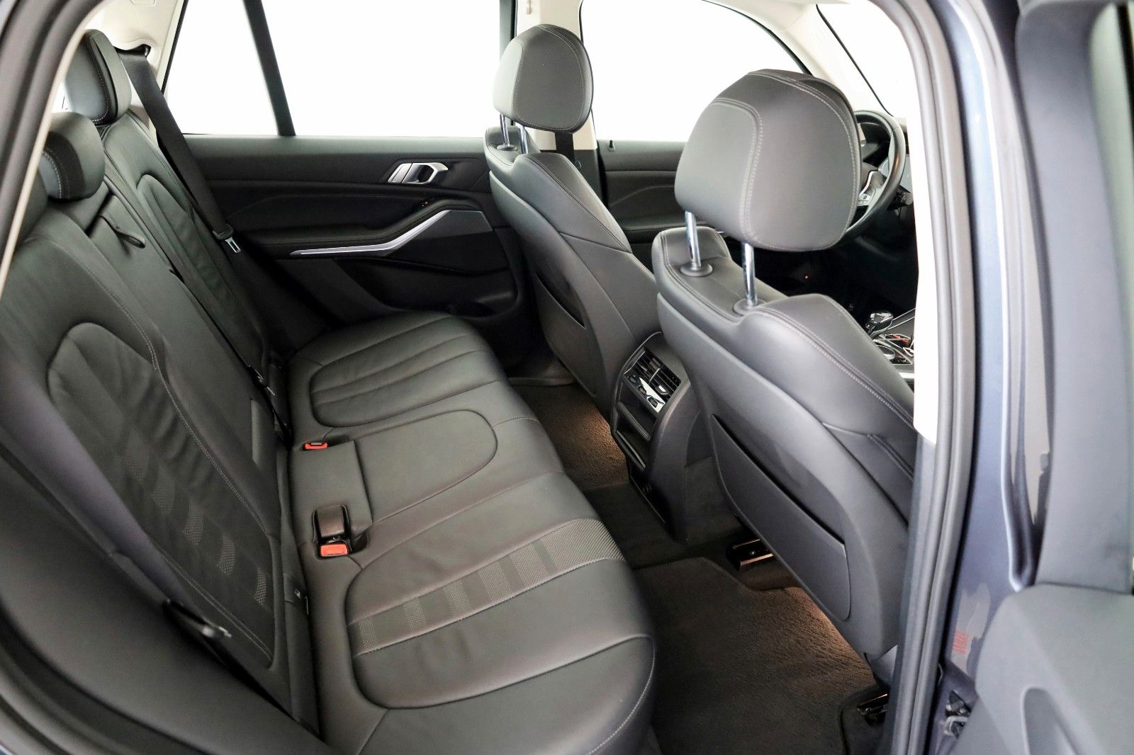 Fahrzeugabbildung BMW X5 xDrive 45e Leder,Navi,LED,SH,Panorama,Parkass