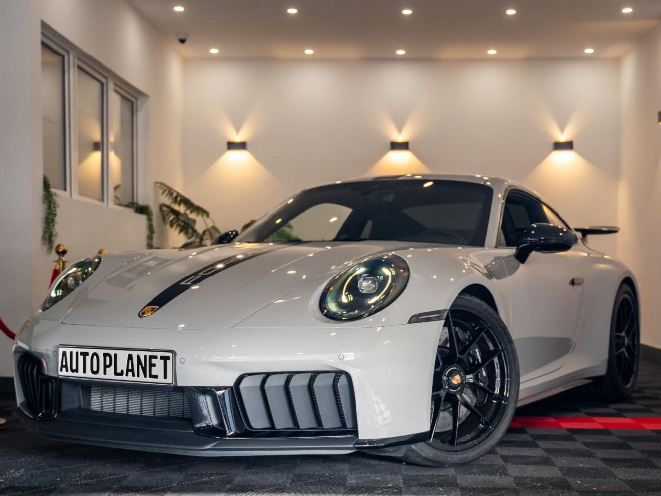 Porsche 992