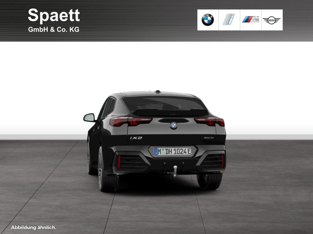 BMW iX2 - Bild 7