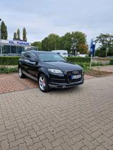 Audi Q7-Sline - Audi Q7: Sline