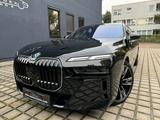 BMW 740d xD M-Sport SkyLounge*TV*SoftClos*B&W*21Zoll - BMW 740 Gebrauchtwagen in Stuttgart