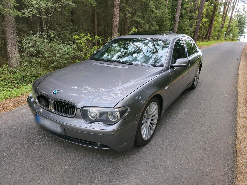 BMW 730