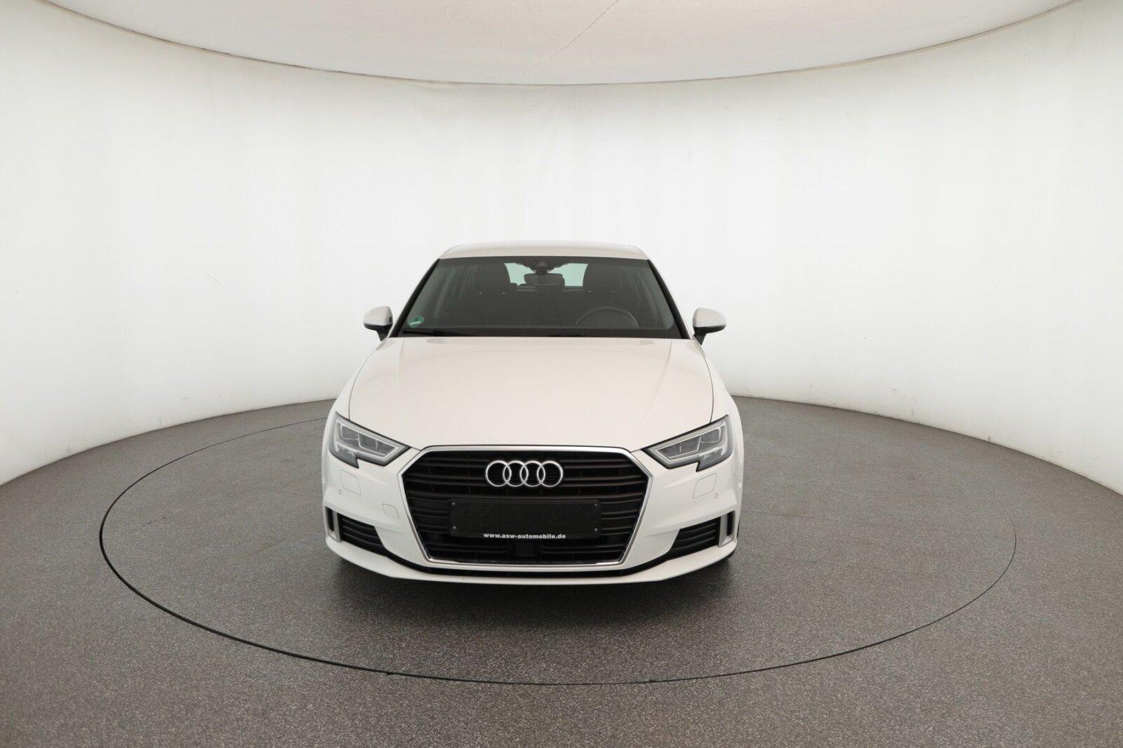 Audi A3 Sportback 30 TDI sport LED+SHZ+RFK+TEMP+, миниатюра 2