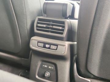صورة مصغرة 18 لـ 2026 AUDI Q4 E-TRON