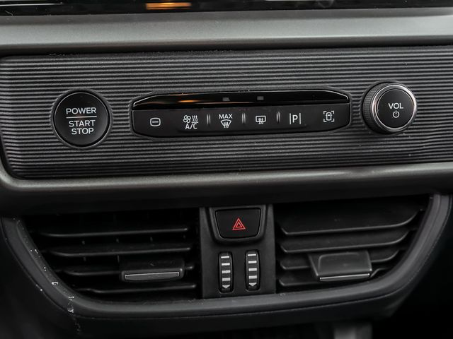 Ford Tourneo Courier 1.0 Titanium NAVI ACC TWA RFK