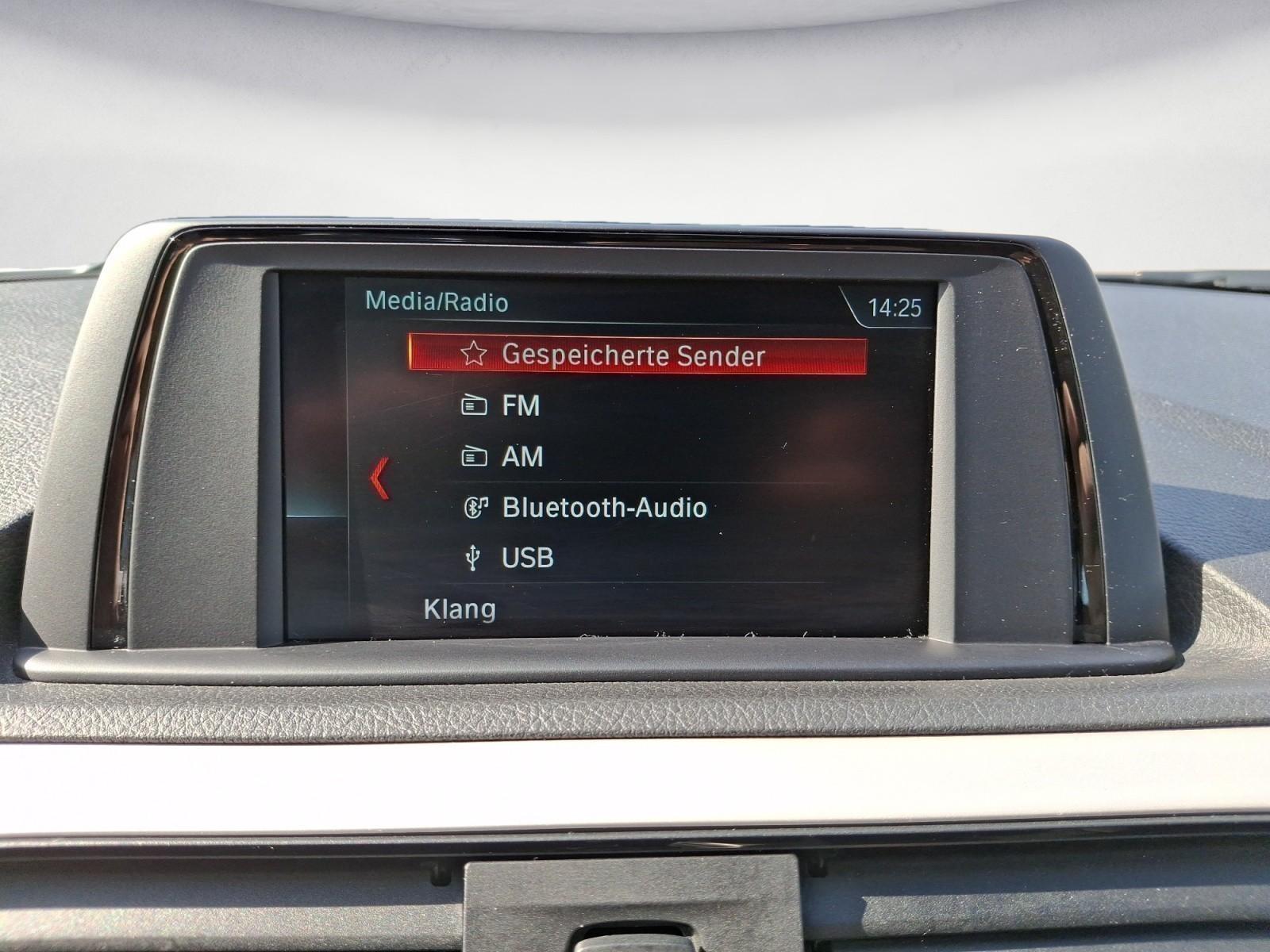BMW 118i Advantage 