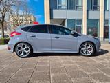 Ford Focus 2,0 EcoBoost ST  - Ford Unfallwagen
