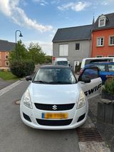 Suzuki Swift Black and White Edition 2012 - Suzuki Swift: Black White