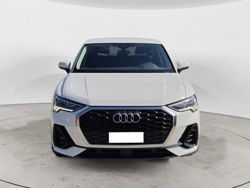 Audi Q3 Sportback 35 2.0 tdi Business Plus s-tro foto 2