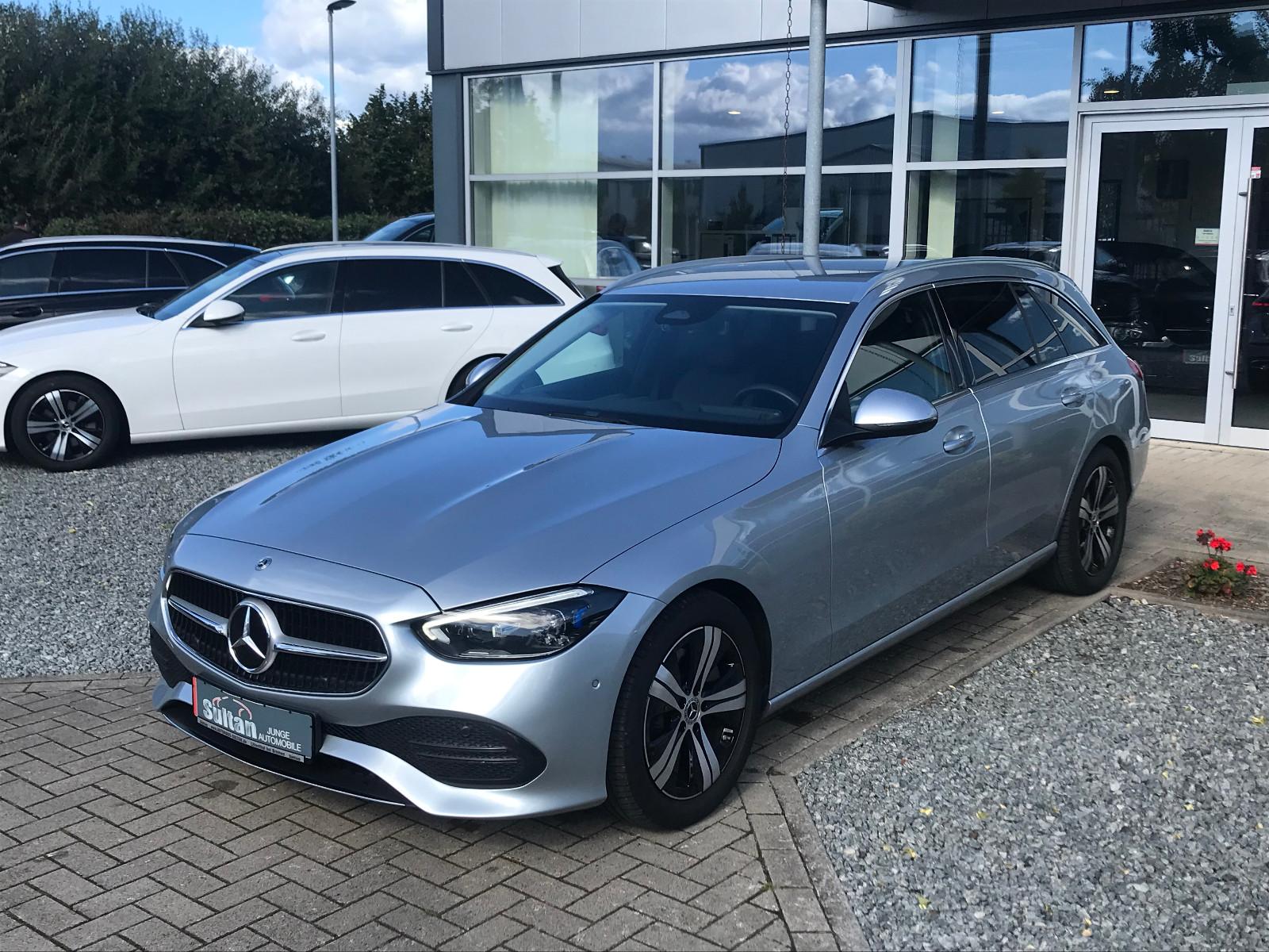 Mercedes-Benz C 200 T d 9G Avantgarde Kam LED AHK Sound Amb.
