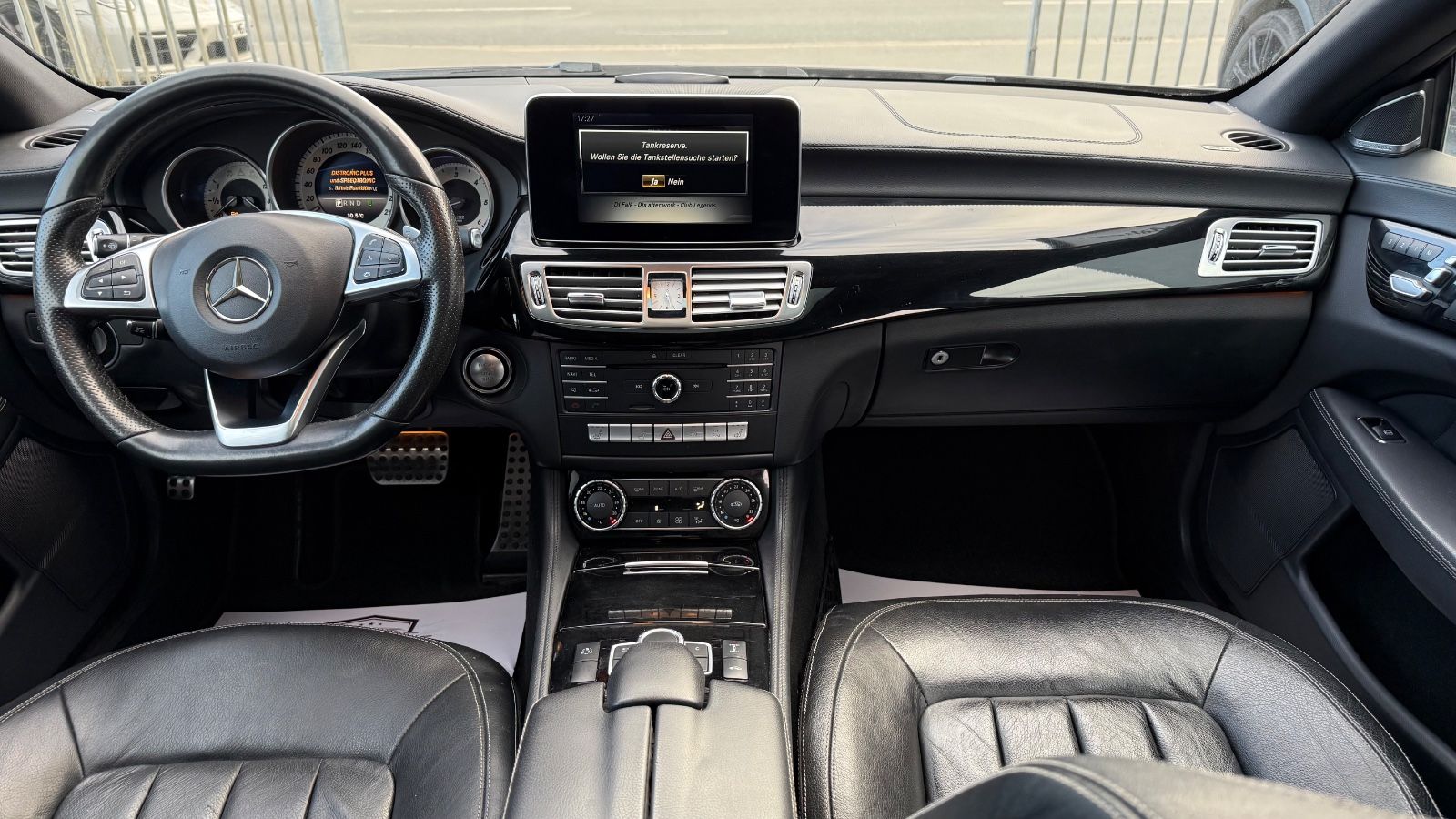 Fahrzeugabbildung Mercedes-Benz CLS 350 Cdi 4-Matic Final-Edition AMG-Line