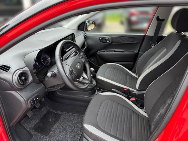 Fahrzeugabbildung Hyundai i10 New MJ21 1.0 Benzin Trend ALU+KLIMA+SHZ+PDC+