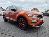Volkswagen T-Roc Style 4Motion S-Heft Navi Tempo PDC SHZ - gebrauchte VW T-Roc aus dem Jahr 2017