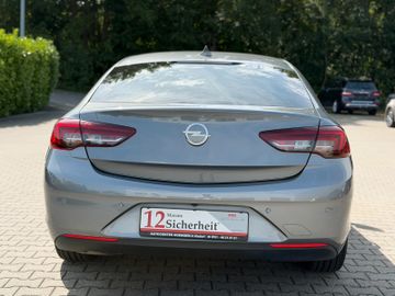 Opel Insignia - 10