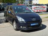Peugeot 5008 Premium*1.Hand*Klima*PDC* - Peugeot 5008 Premium mit Diesel-Antrieb