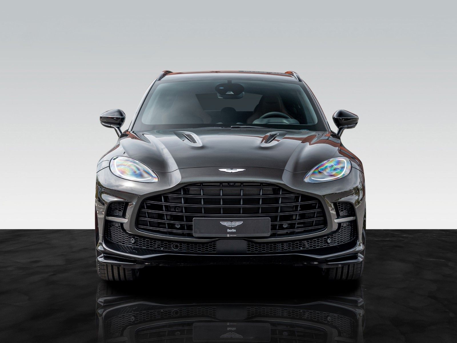 Aston Martin DBX707 | Carbon Trim | Privacy Glass foto 2