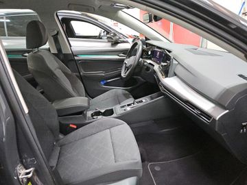 Volkswagen Golf - 4