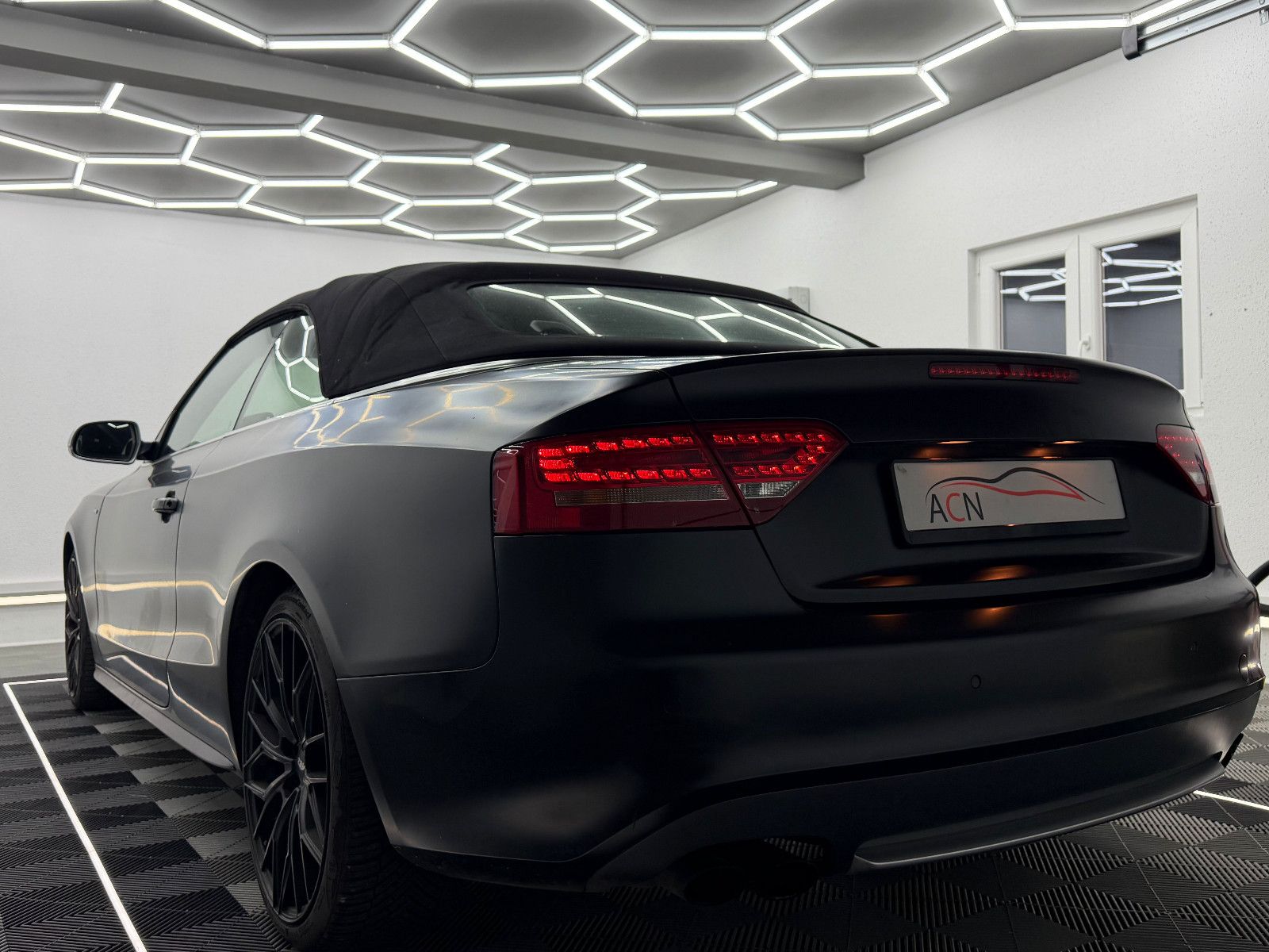 Fahrzeugabbildung Audi S5 Cabriolet 3.0 TFSI Quattro/B&O/SZBLFT/MEMORY